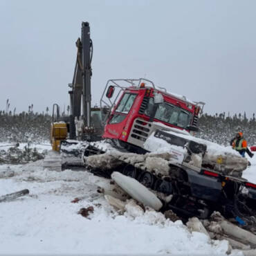 JTB Groomers Out Of The Water
